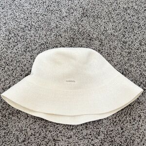 Kangol Luxury Cotton Crusher - White Bucket Hat (Size Regular)